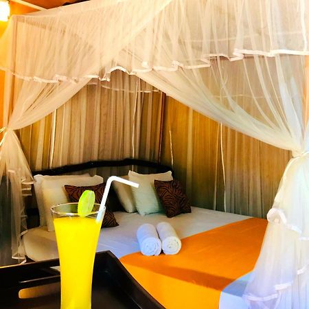 Atha Safari Resort & Riverside Camping Удавалаве Экстерьер фото